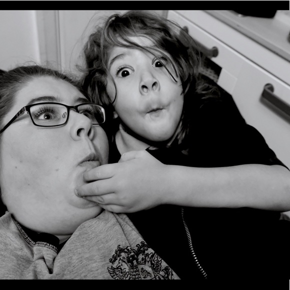 Meet your Posher, Cat - Picture 2 of 2